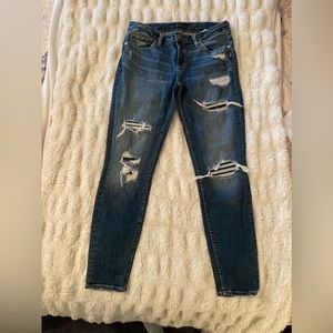 W30/L29 low rise Silver jeans Co. skinny jeans.